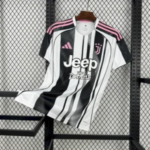 CAMISA JUVENTUS I 25/26 - LISTRADA